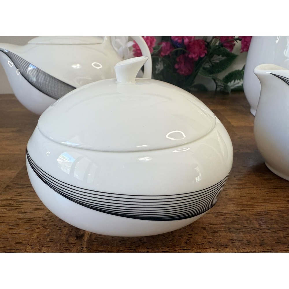 Wedgwood Apollo Bone China Coffee Tea‎ Set Shape 225 Mid Century Modern England - Picture 5 of 10